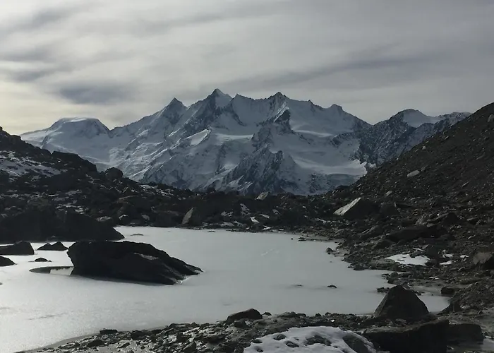 Capricorn **** * Saas-Grund