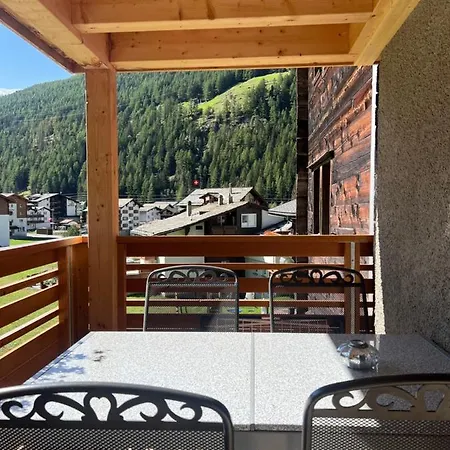 Capricorn **** Apartamento Saas-Grund